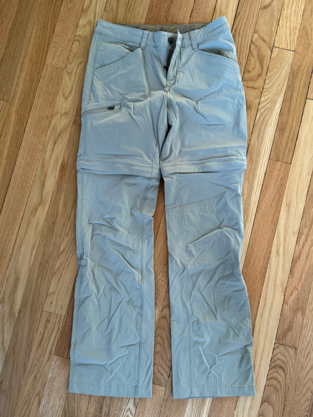 Patagonia Women’s Light Beige/Taupe Cargo Convertible Hiking Pants - Picture 2 of 4